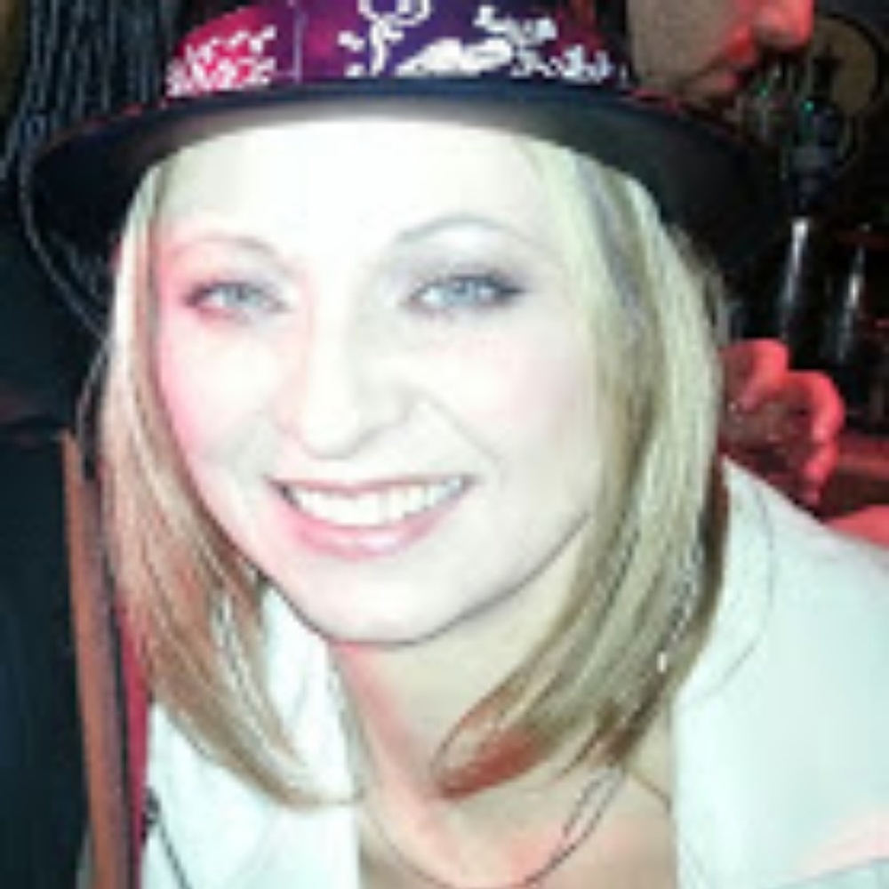 Meet your Posher, Carrie